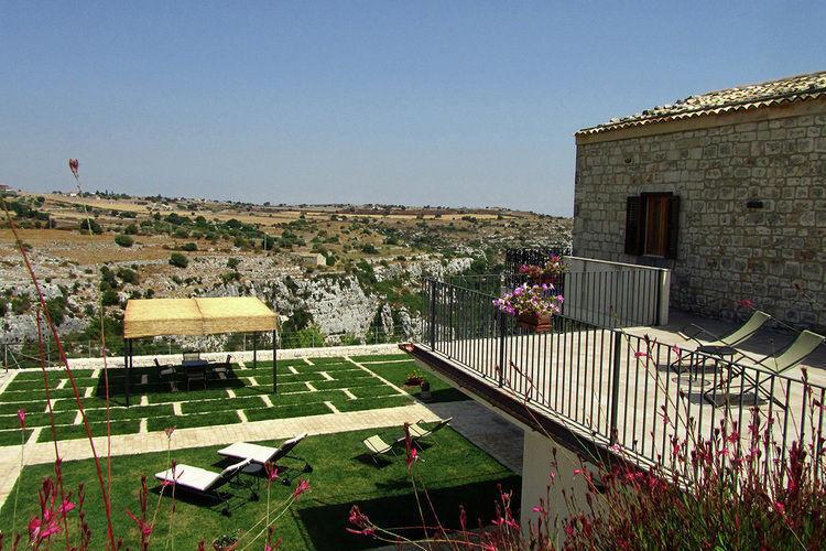 Casa Al Castello Pensionat Ragusa Eksteriør billede